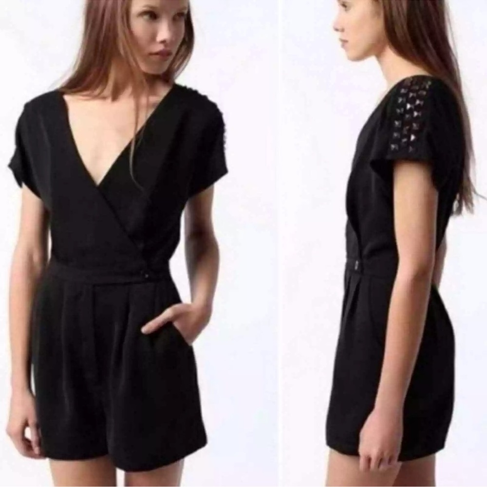 Silence And Noise Womens Black Deep V Neck Playsuit With Stud Detail Romper SZ M